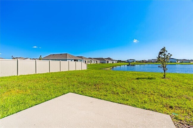 Building Photo - 4751 Guinep Ln