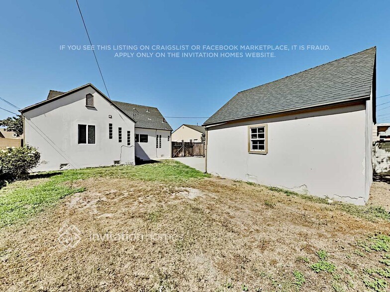 Building Photo - 1838 W 82nd St