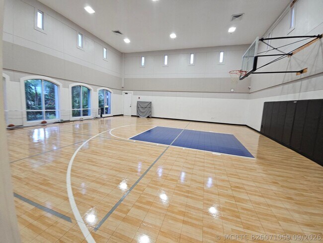 Building Photo - 1405 Tuscany Way