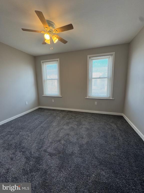 Building Photo - 2718 E Madison St