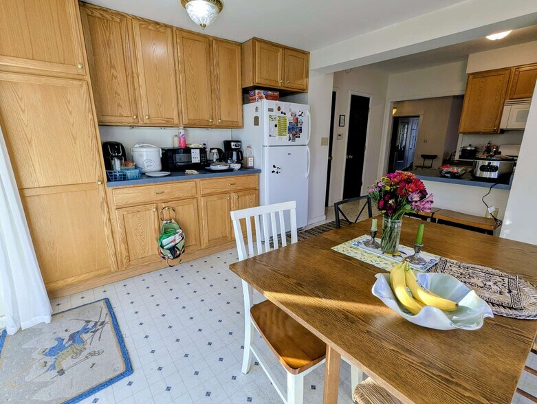 Building Photo - 136 Judd Falls Rd