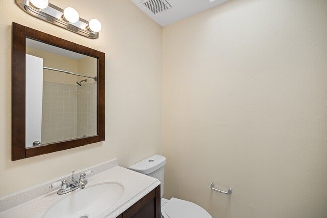 Building Photo - 349 Primrose Cir