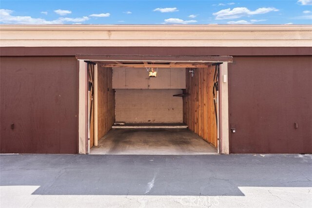Building Photo - 531 S La Veta Park Cir