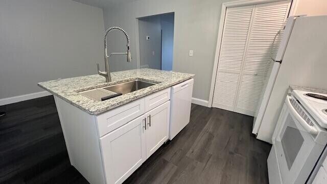 Building Photo - 6275 Teletha Ln