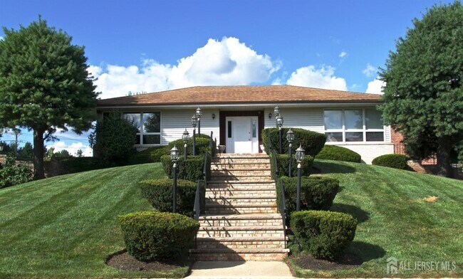 Building Photo - 22 Maddaket Ct