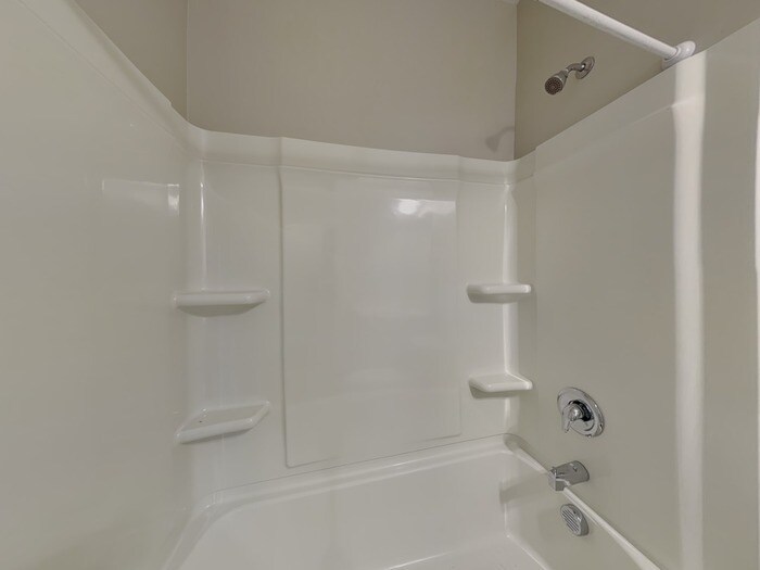 Building Photo - 775 Pointe Andrews Drive