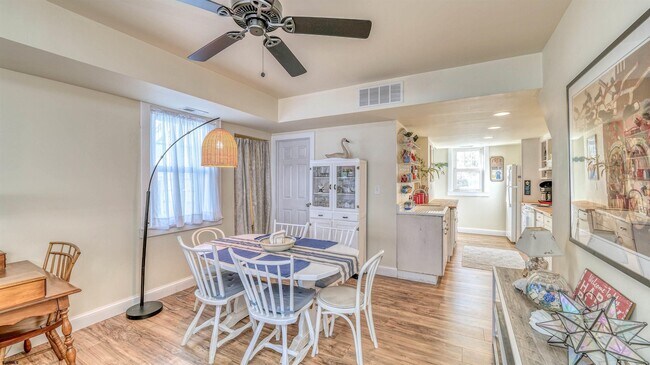 Building Photo - 126 N Buffalo Ave