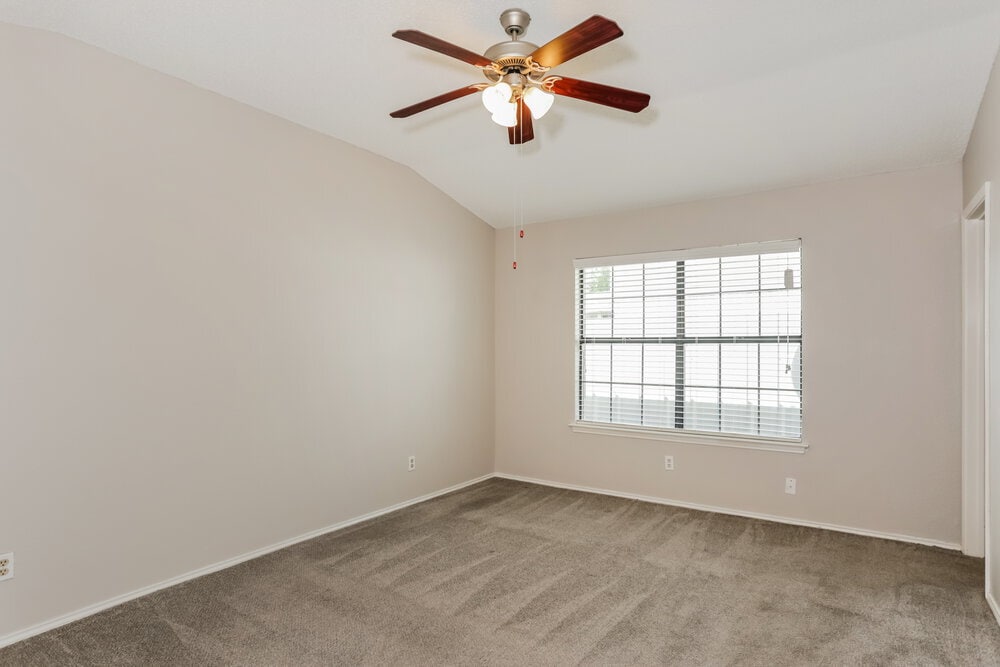 Building Photo - 514 Sims Dr