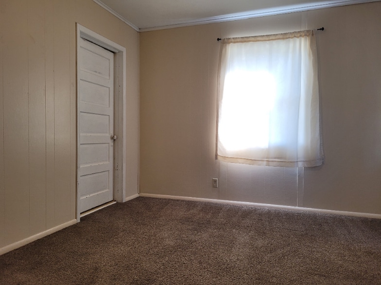 Building Photo - 1717 S W St