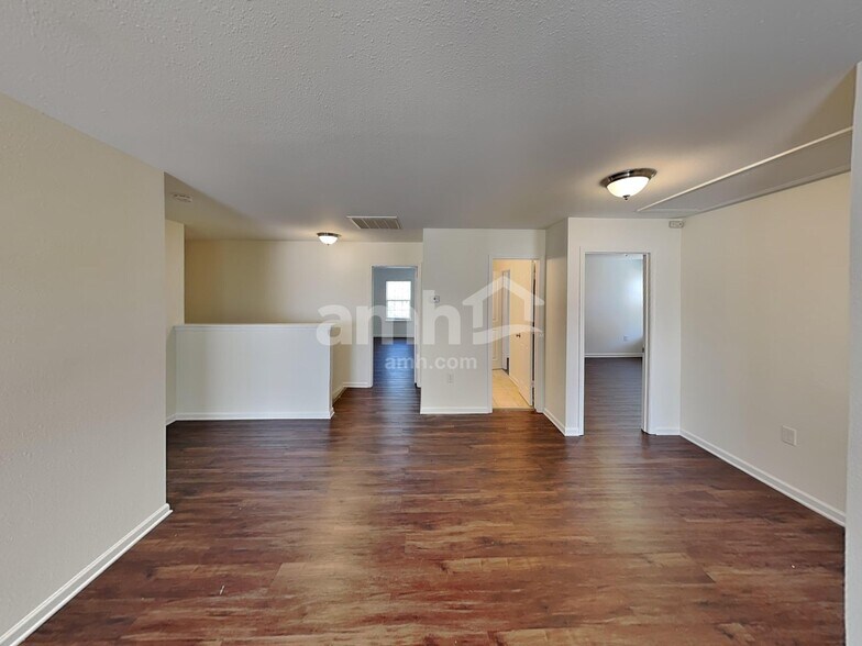 Building Photo - 14718 Watertrace Dr