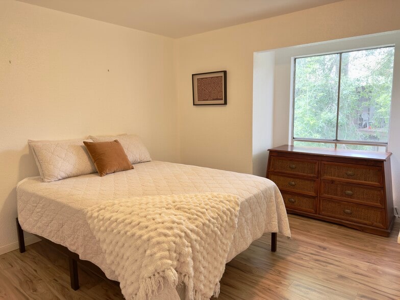 Building Photo - 2901 Central Blvd