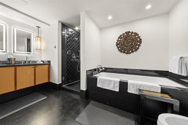 Building Photo - 101 20th St