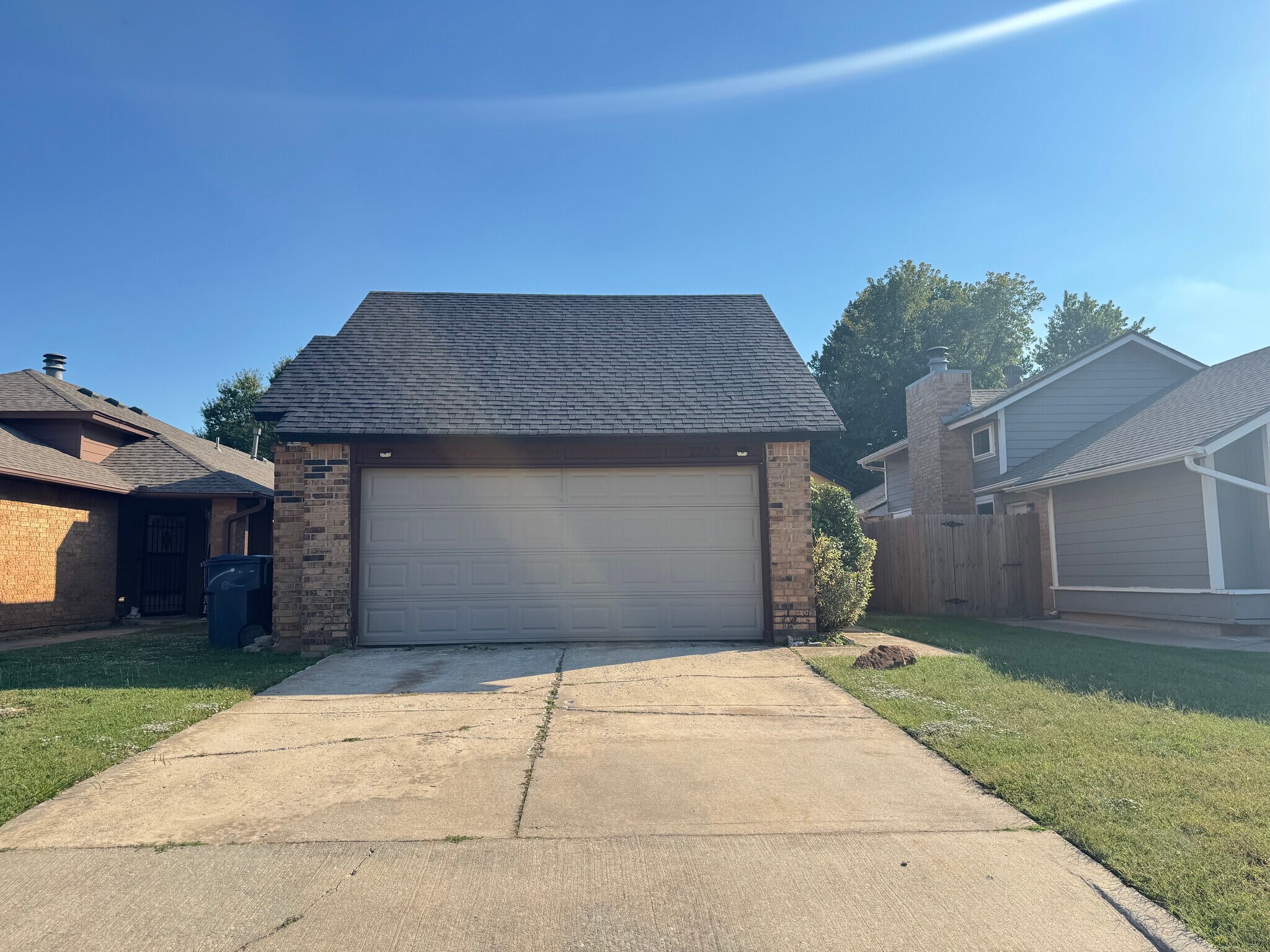 Building Photo - 7740 Doris Dr