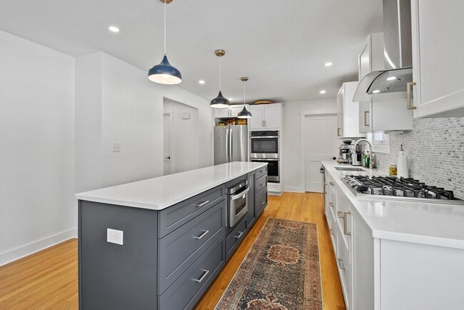 Building Photo - 9 Park St