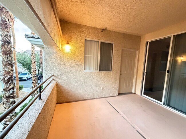 Building Photo - 7135 S Durango Dr