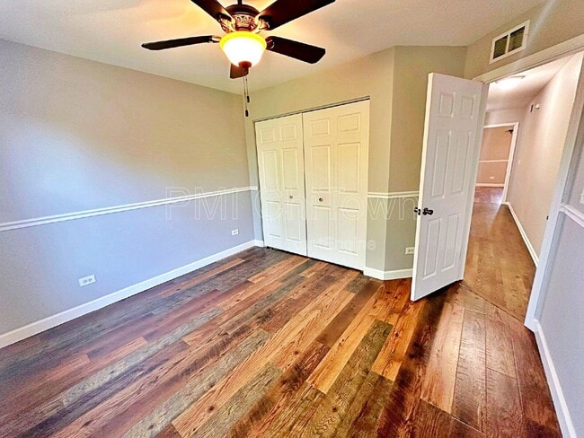 Building Photo - 5682 Cambridge Way