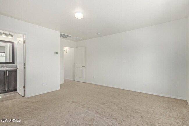 Building Photo - 17837 N 114th Ln