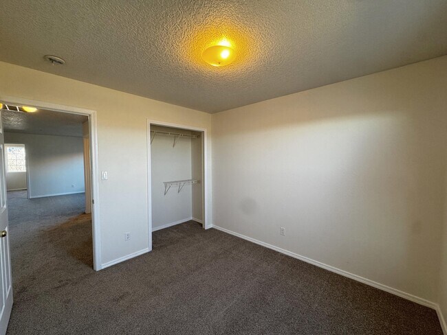 Building Photo - 8300 Bluffs Edge Pl NW