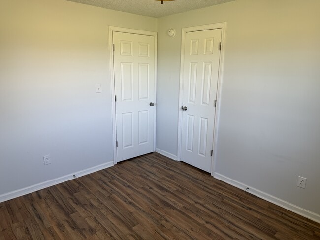 Building Photo - 1273 Halltown Rd