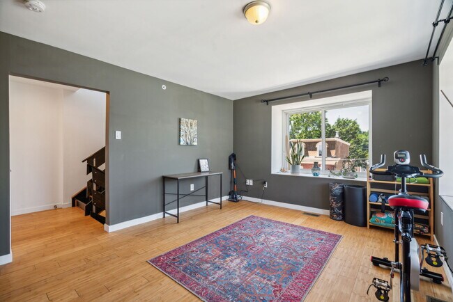 Building Photo - 3863 Terrace St