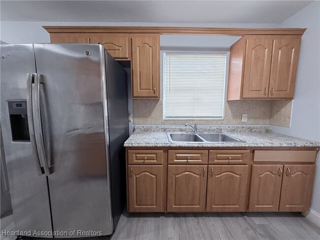 Building Photo - 508 W Hal McRae Blvd