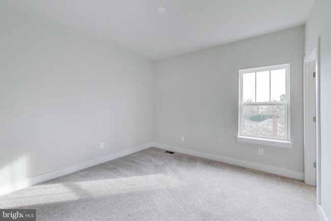 Building Photo - 3897 Hillview Ct