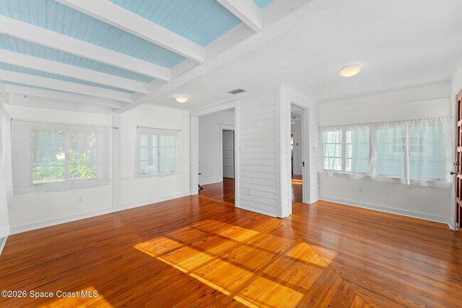 Building Photo - 1804 Tangerine St