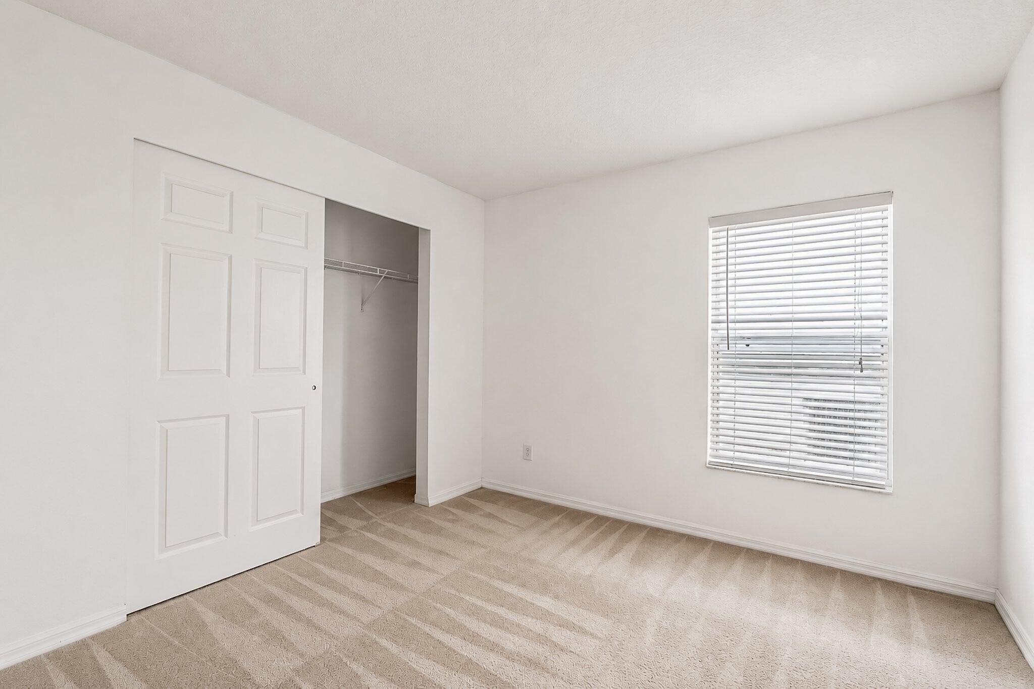 Building Photo - 1503 Blue Horizon Dr