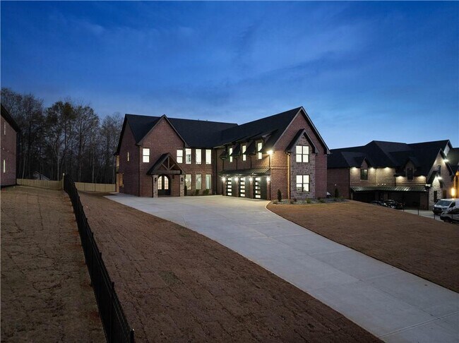 Building Photo - 407 Buford