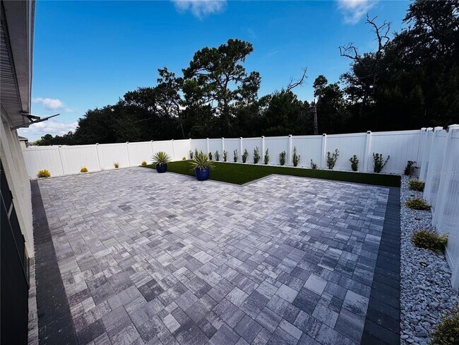 Building Photo - 2608 Harmonia Hammock Rd