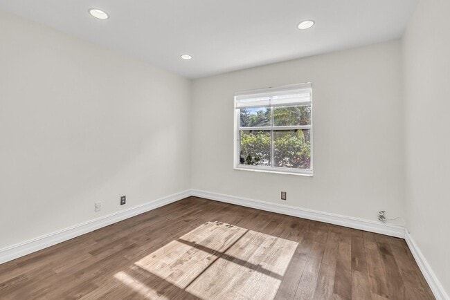 Building Photo - 1015 Thistle Creek Ct
