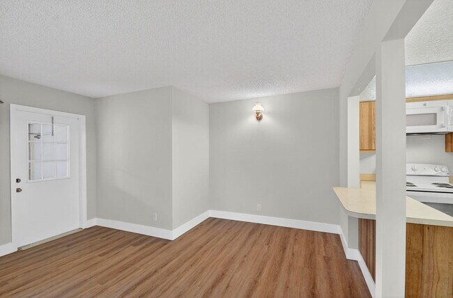 Building Photo - 4996 Sable Pine Cir