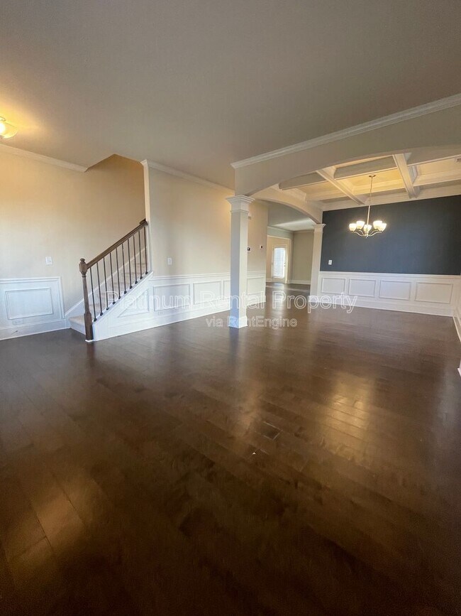 Building Photo - 4425 Huron Dr