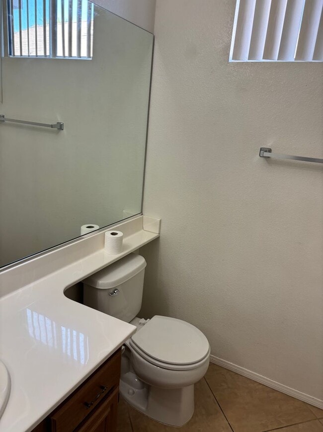 Building Photo - Wonderful single story rental in the heart of Summerlin