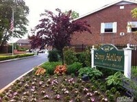 Building Photo - 460 Old Town Rd