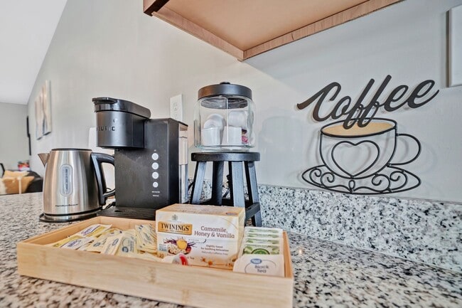 Building Photo - Legacy Executive Retreat | Modern 2BR Townhome for Professionals & Extended Stays