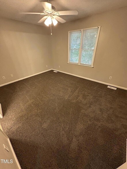 Building Photo - 925 Hearthridge Ct