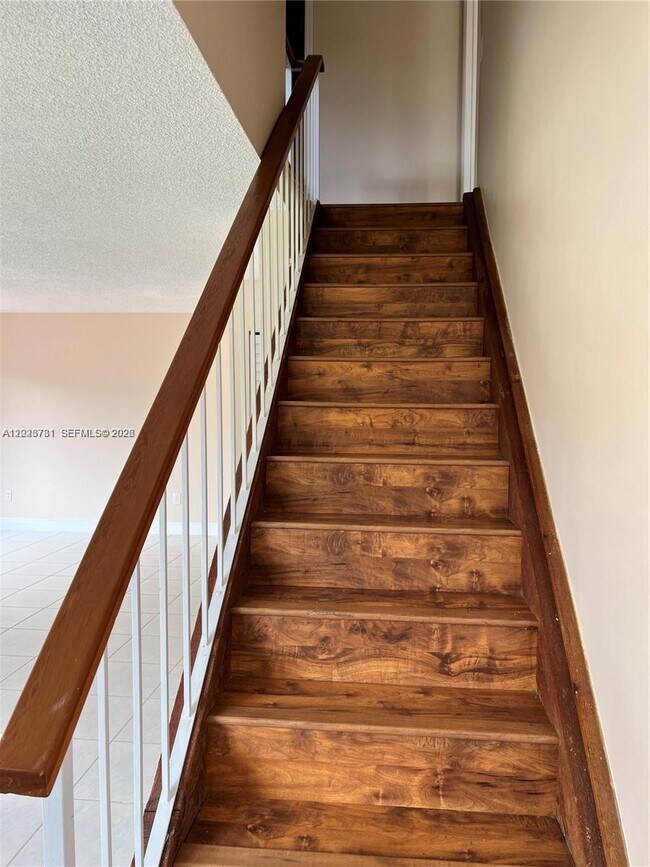 Building Photo - 6251 SW 116th Pl
