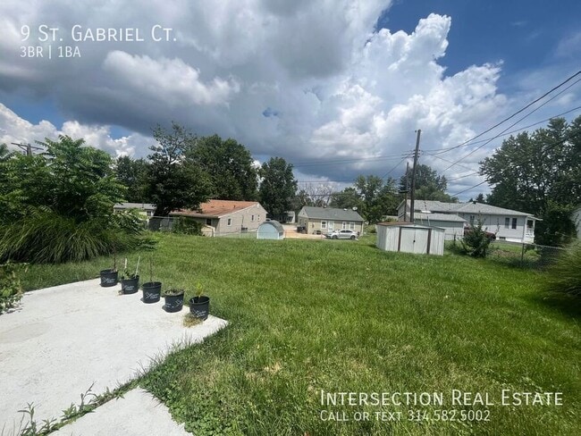 Building Photo - 9 St Gabriel Ct