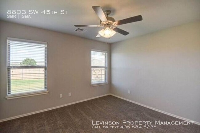 Building Photo - 8803 SW 45th Terrace