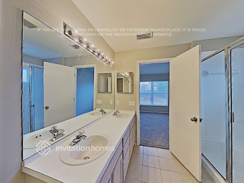 Building Photo - 203 Island Water Way