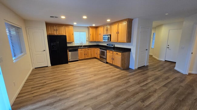 Building Photo - 11439 W Ashley Chantil Dr