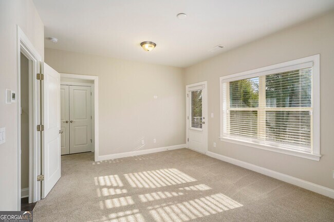 Building Photo - 5338 Terrace Bend Pl