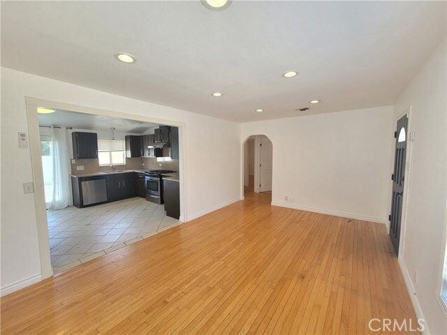 Building Photo - 21912 Celes St