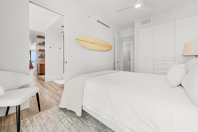 Building Photo - 106 Inlet Way