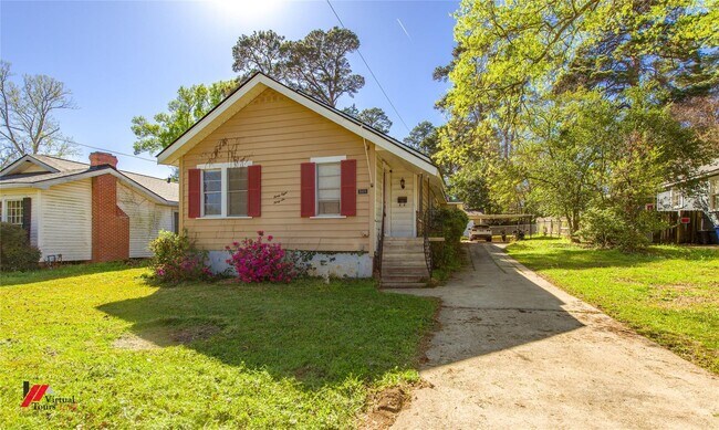 Building Photo - 3836 Maryland Ave
