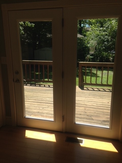 Rear mudroom leading to the back deck - 206 E Vermilya Ave