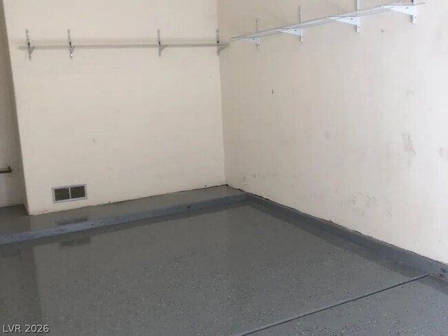 Building Photo - 8555 W Russell Rd