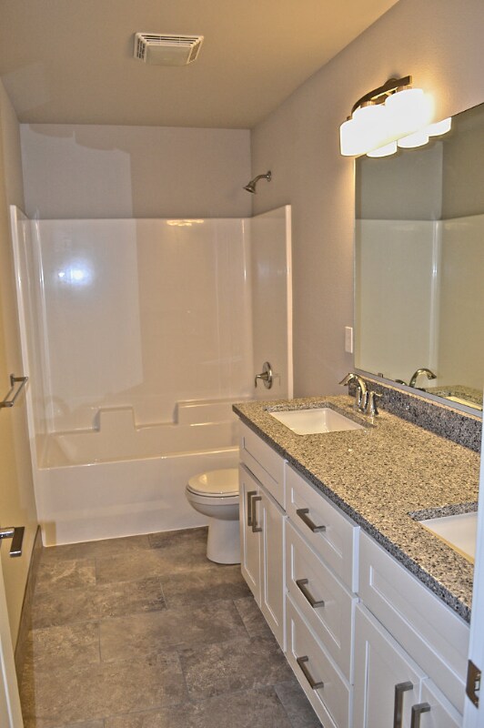 Building Photo - 6918 Delaney Ln NE