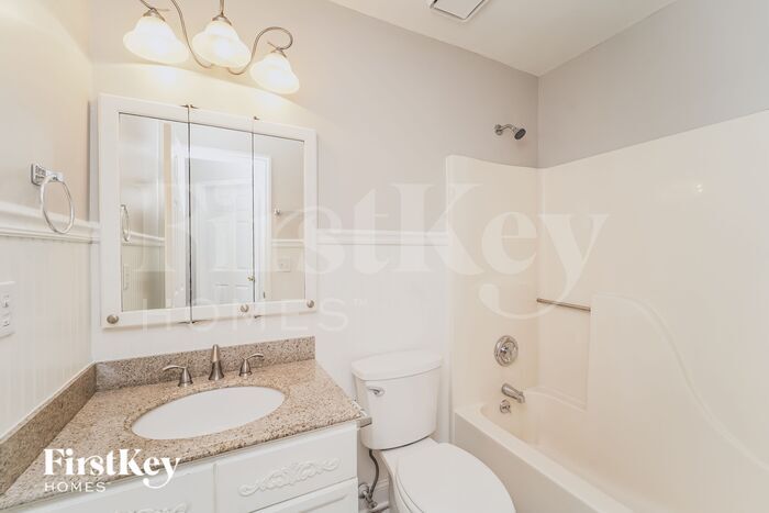 Building Photo - 3509 Thornbrook Pl